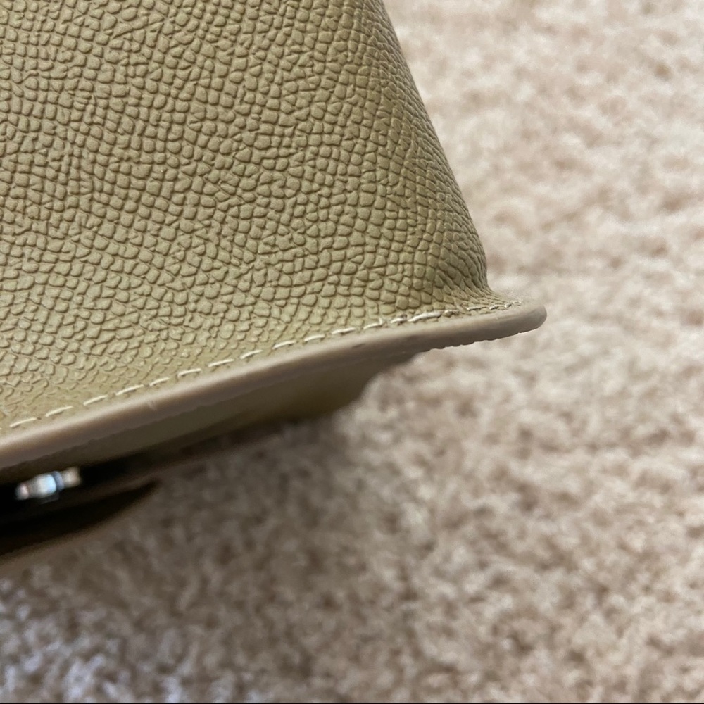 Minimalist Structured Crossbody Shoulder Bag - Picture 12 of 15